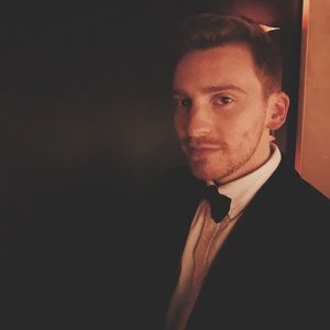 Meet your Posher, Christopher